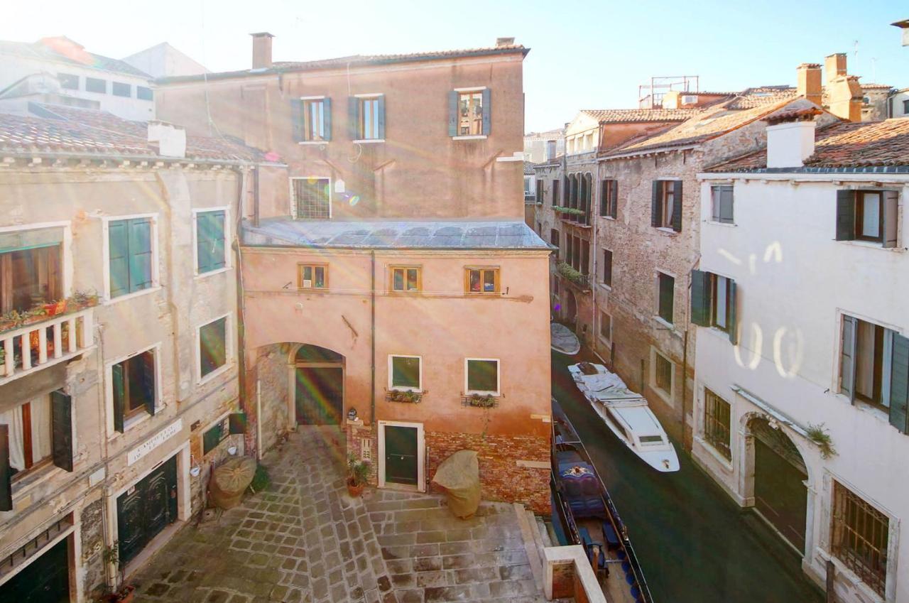 Ca' Circus 4 Rooms Wi-Fi Fibre Veneza Exterior foto